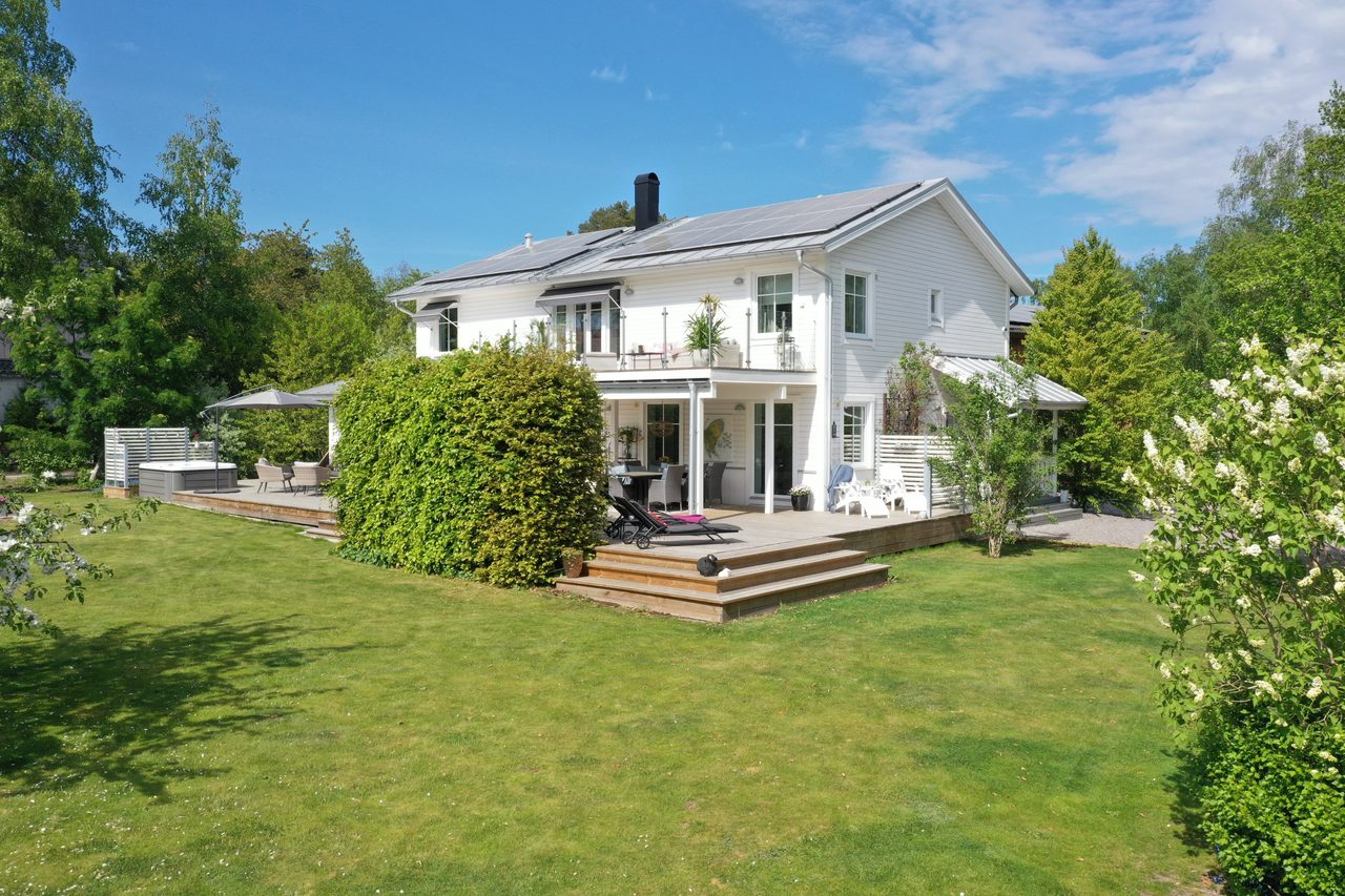 Rättarbodavägen 23