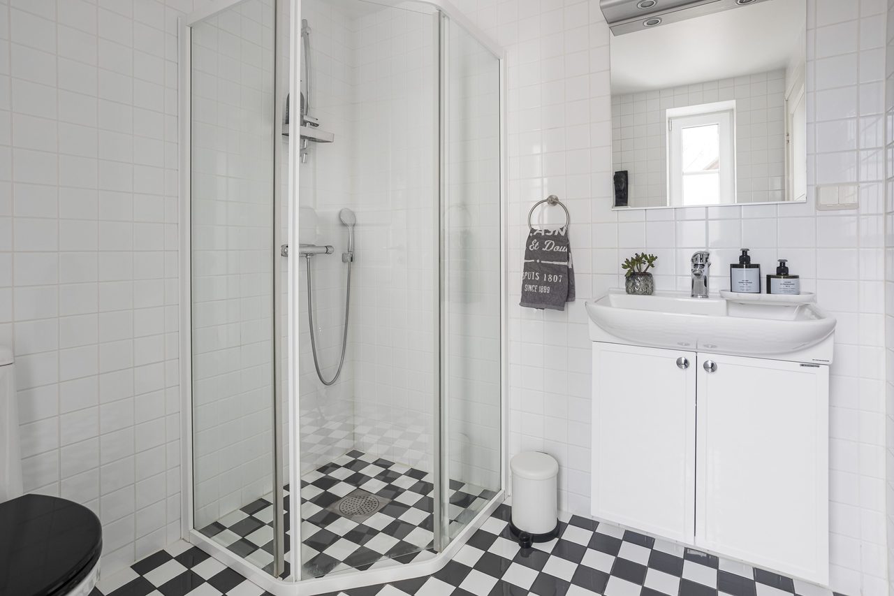 Rättarbodavägen 23