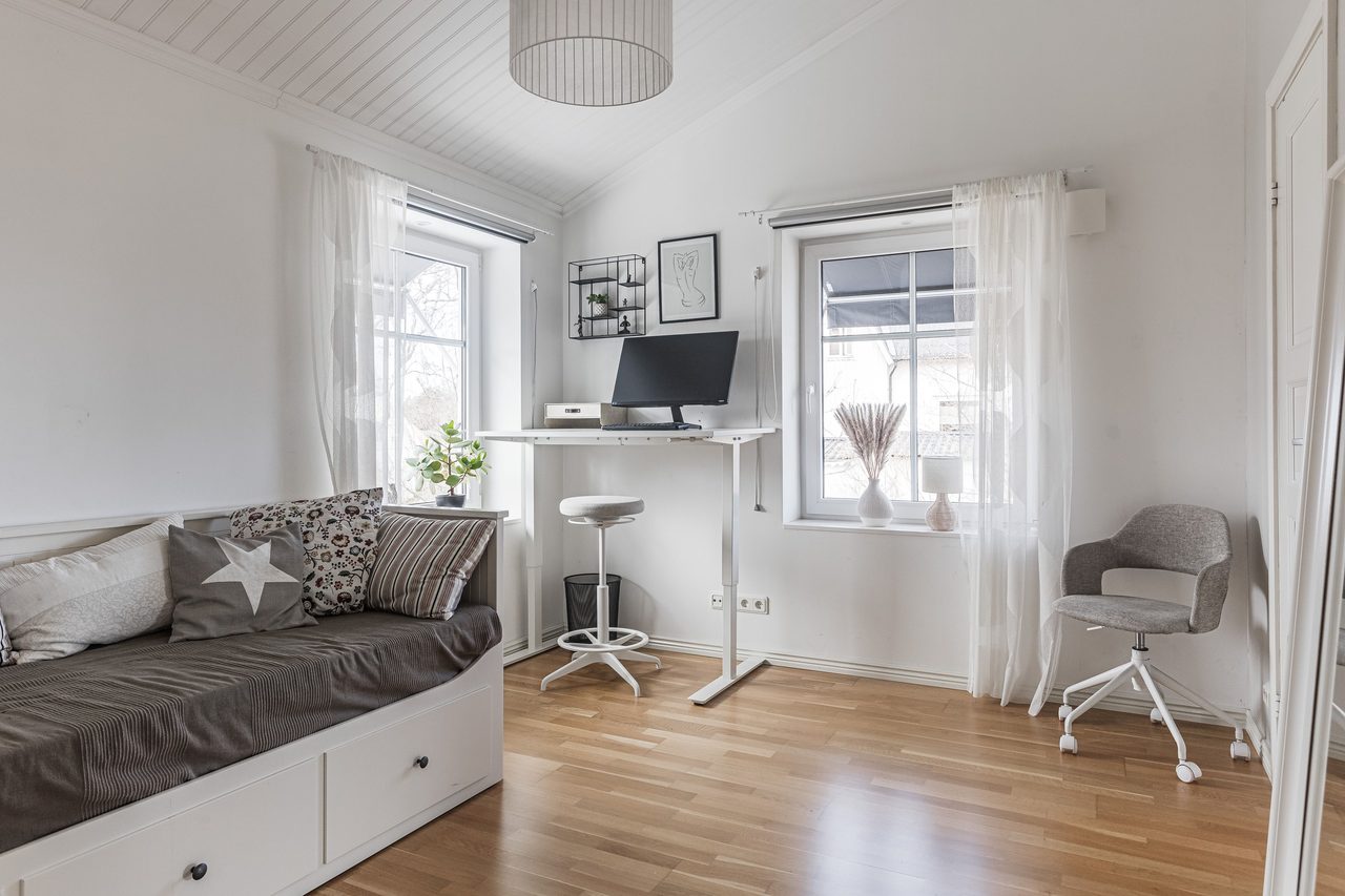 Rättarbodavägen 23