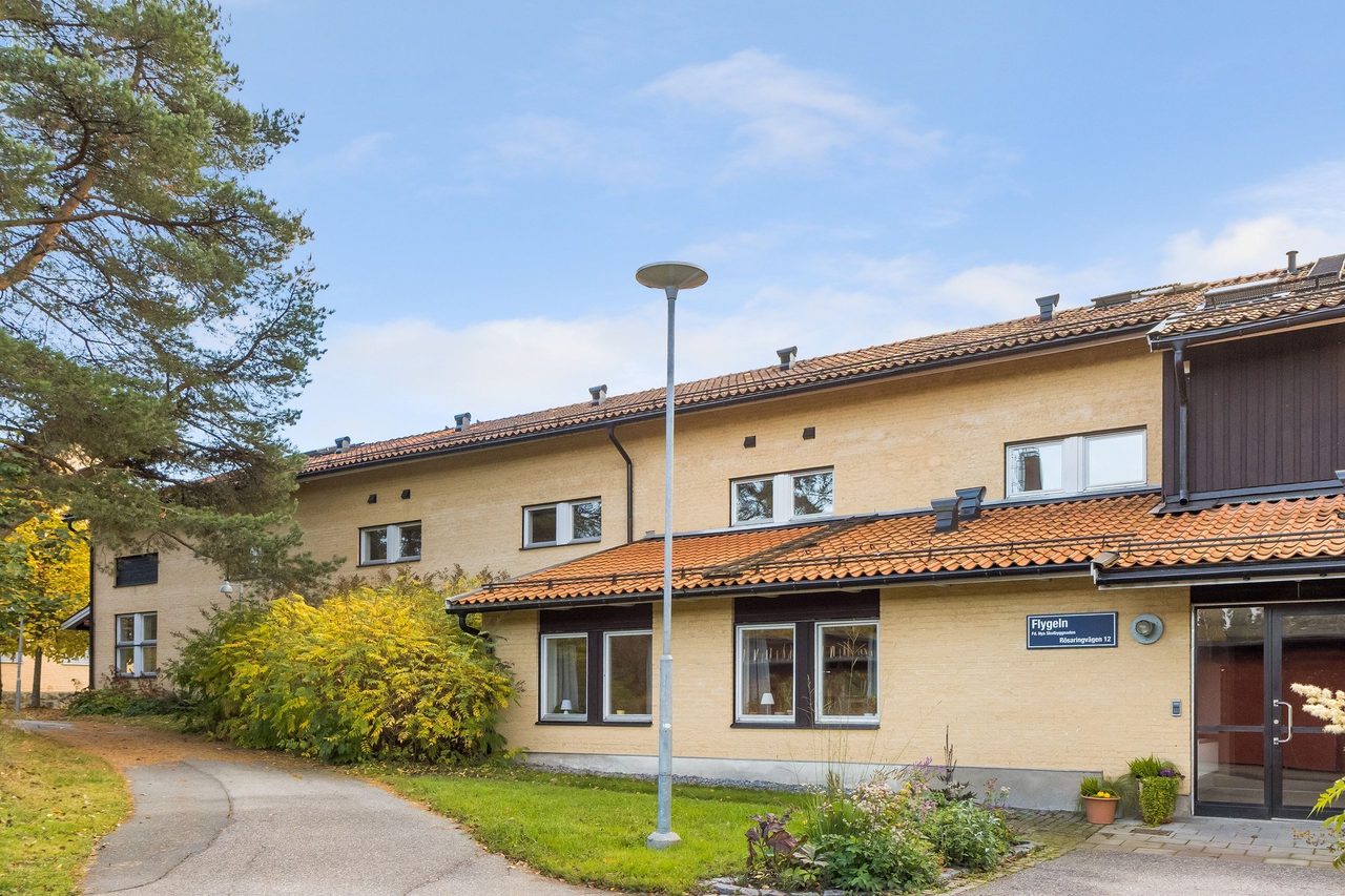 Rösaringvägen 12