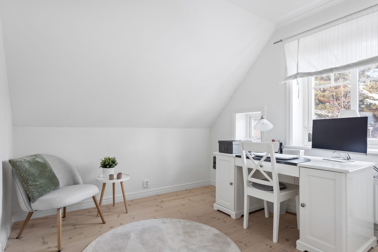 Rättarbodavägen 27