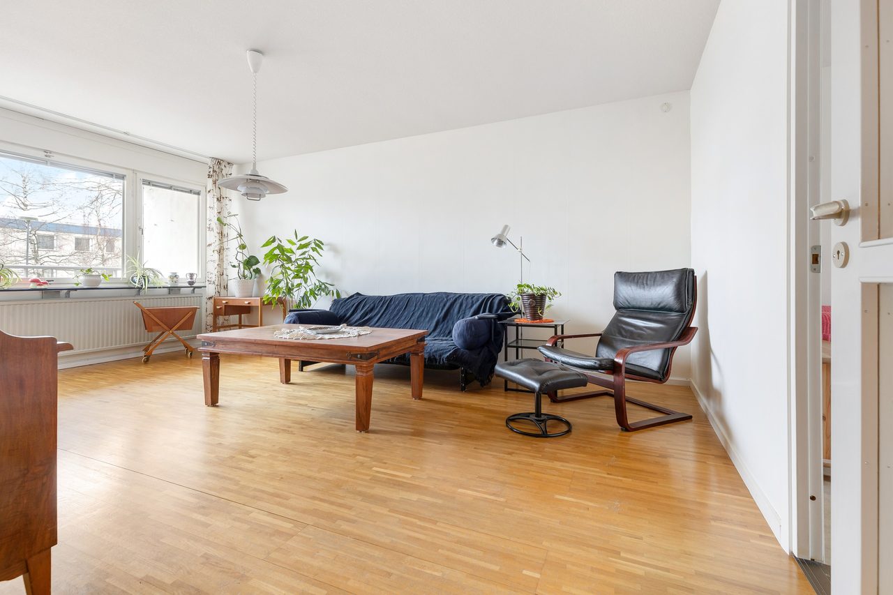 Björnbärsstigen 20