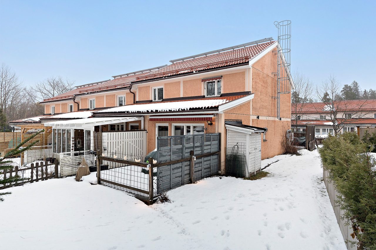 Körsångarvägen 71