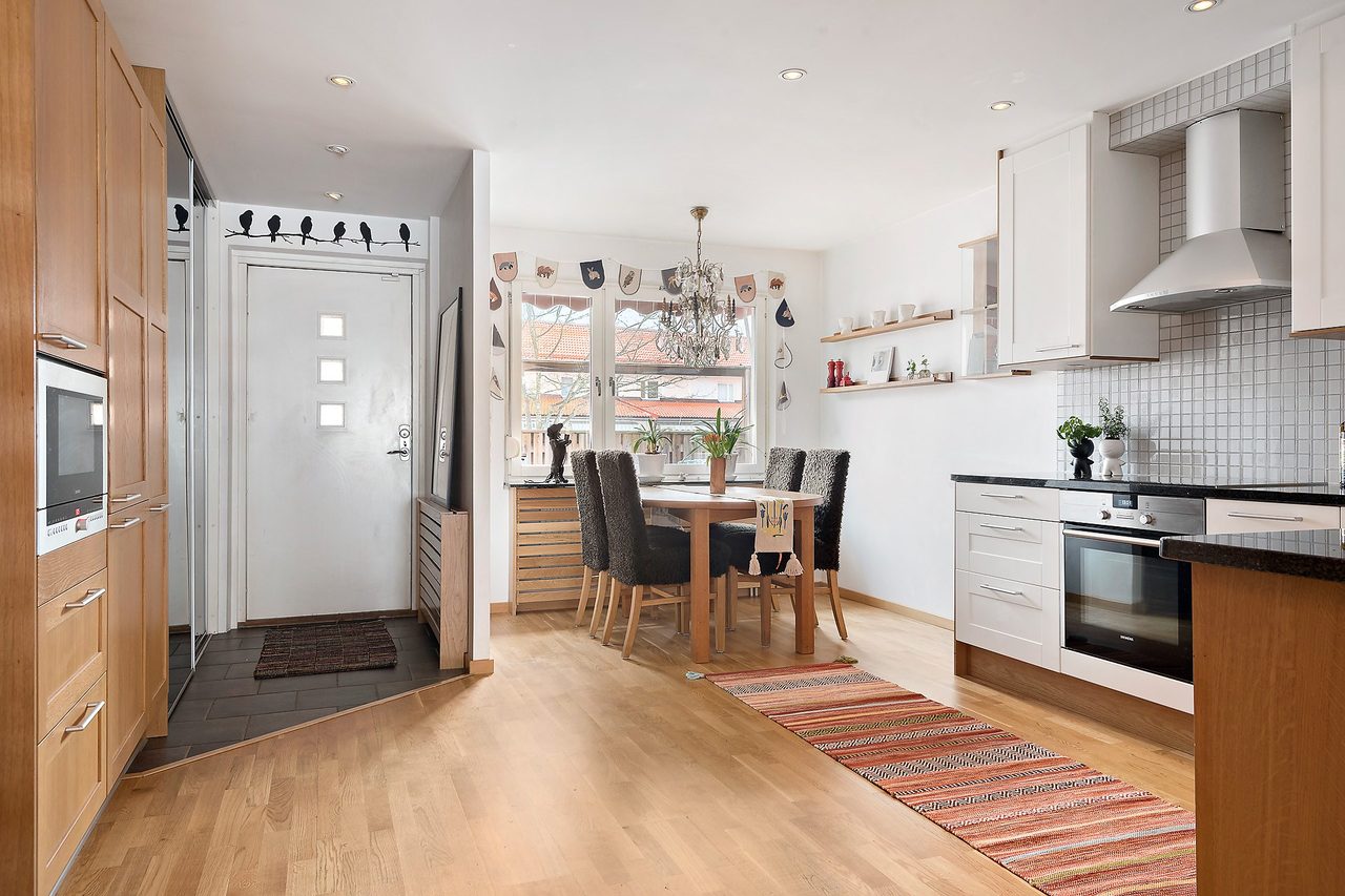 Körsångarvägen 71