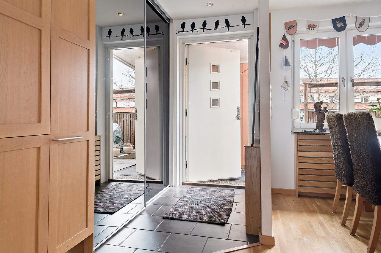 Körsångarvägen 71