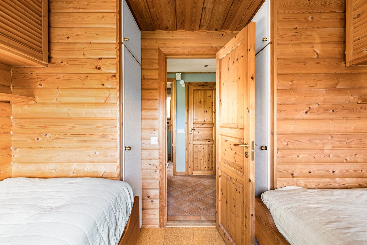 Rörsångarvägen 18