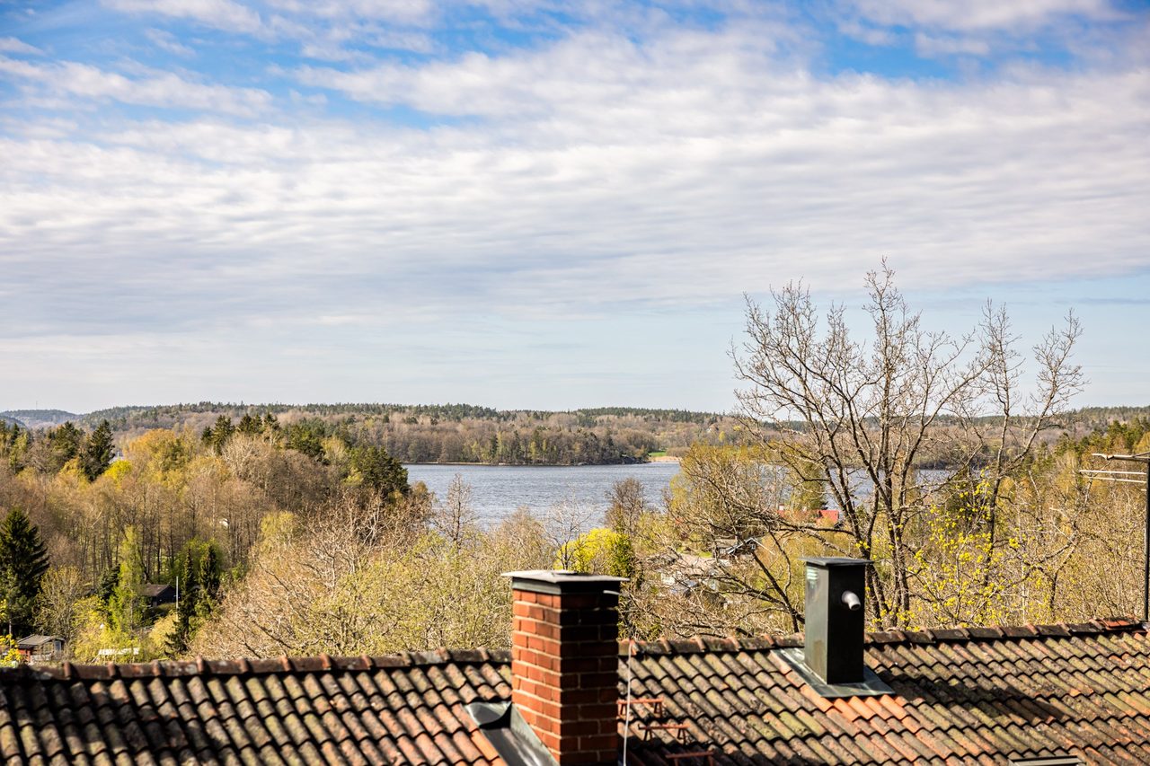 Rörsångarvägen 18