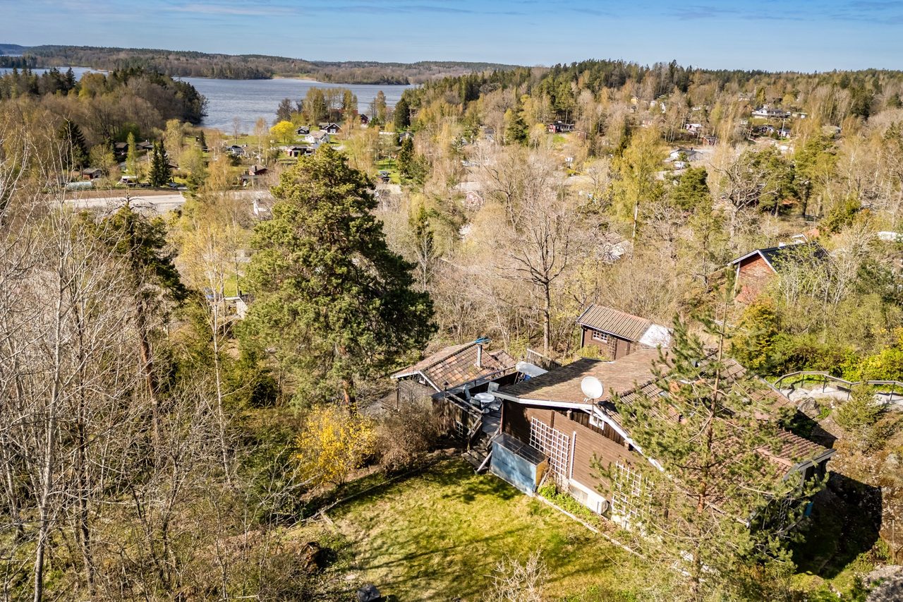 Rörsångarvägen 18