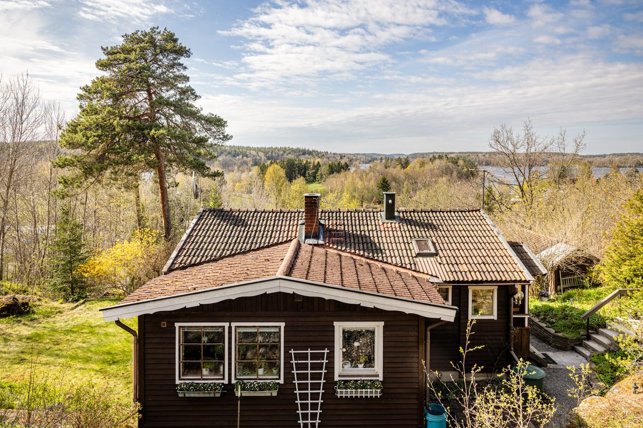 Rörsångarvägen 18