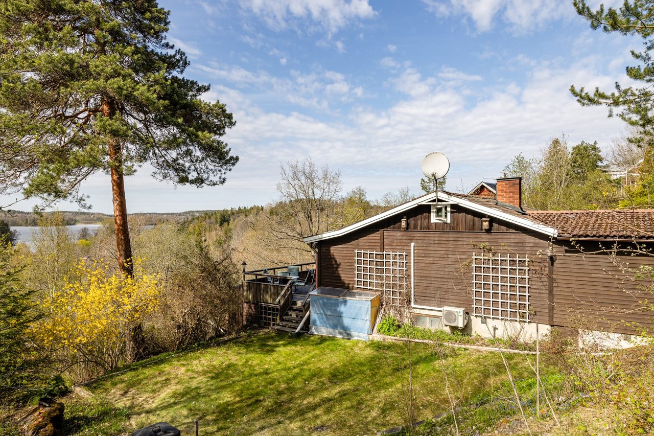 Rörsångarvägen 18