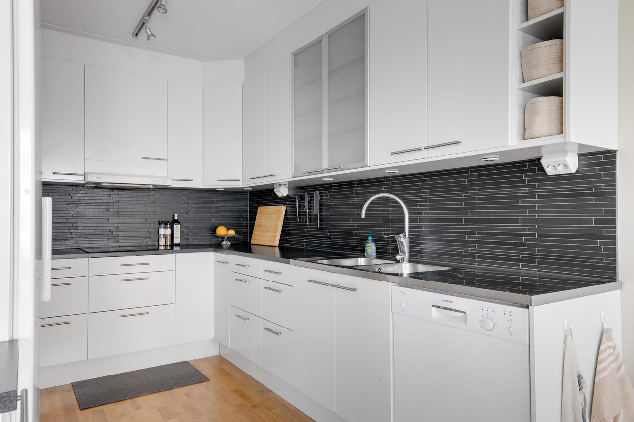 Tullgarnsgatan 25, 1tr