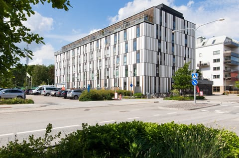 Torgny Segerstedts allé 4