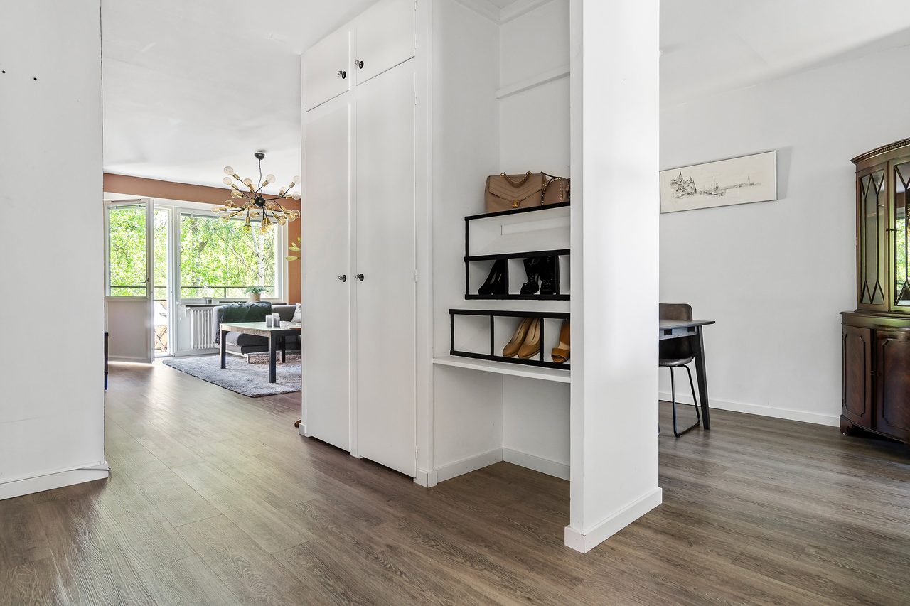 Trollesundsvägen 147,  2tr