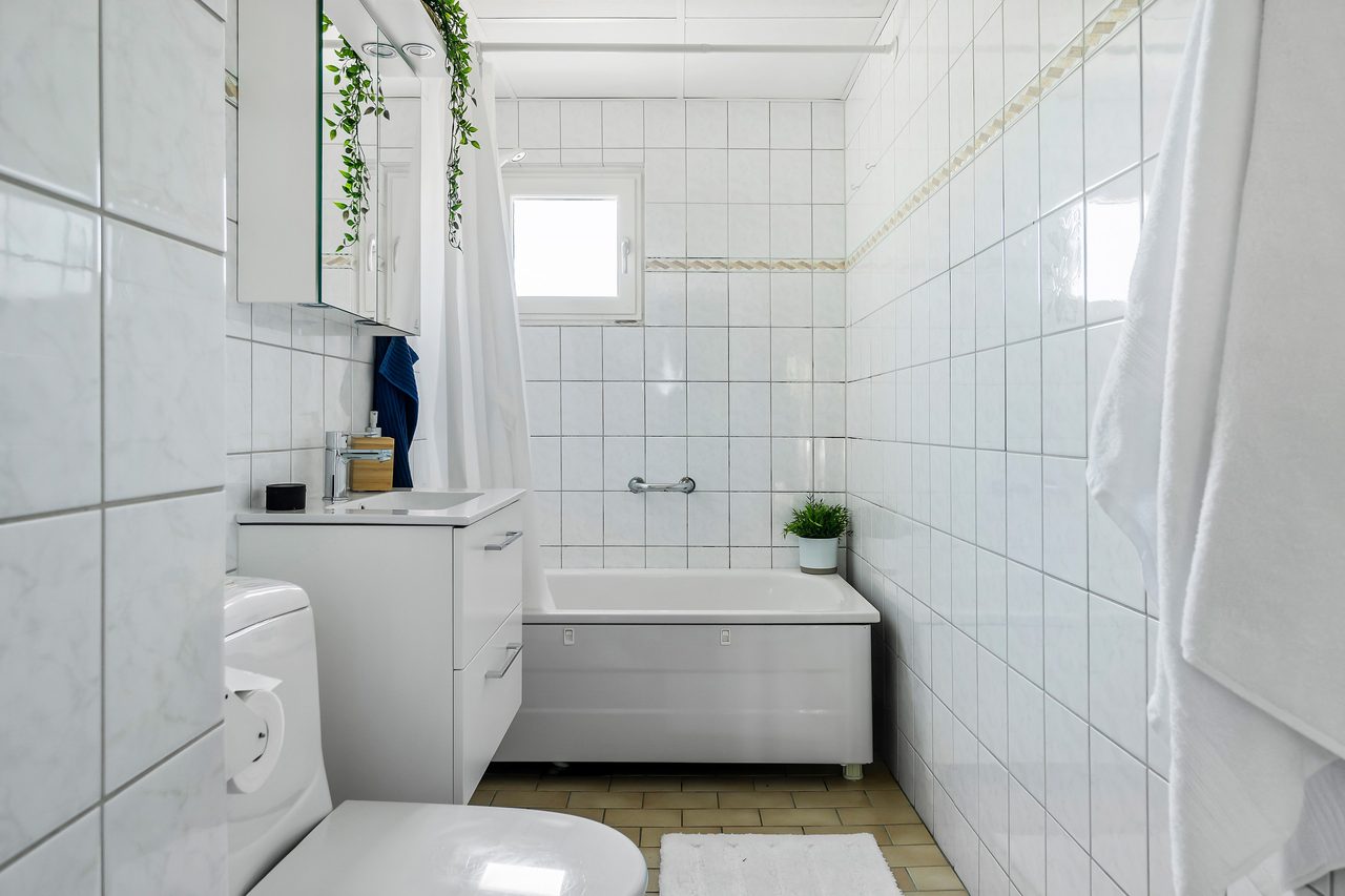 Trollesundsvägen 147,  2tr