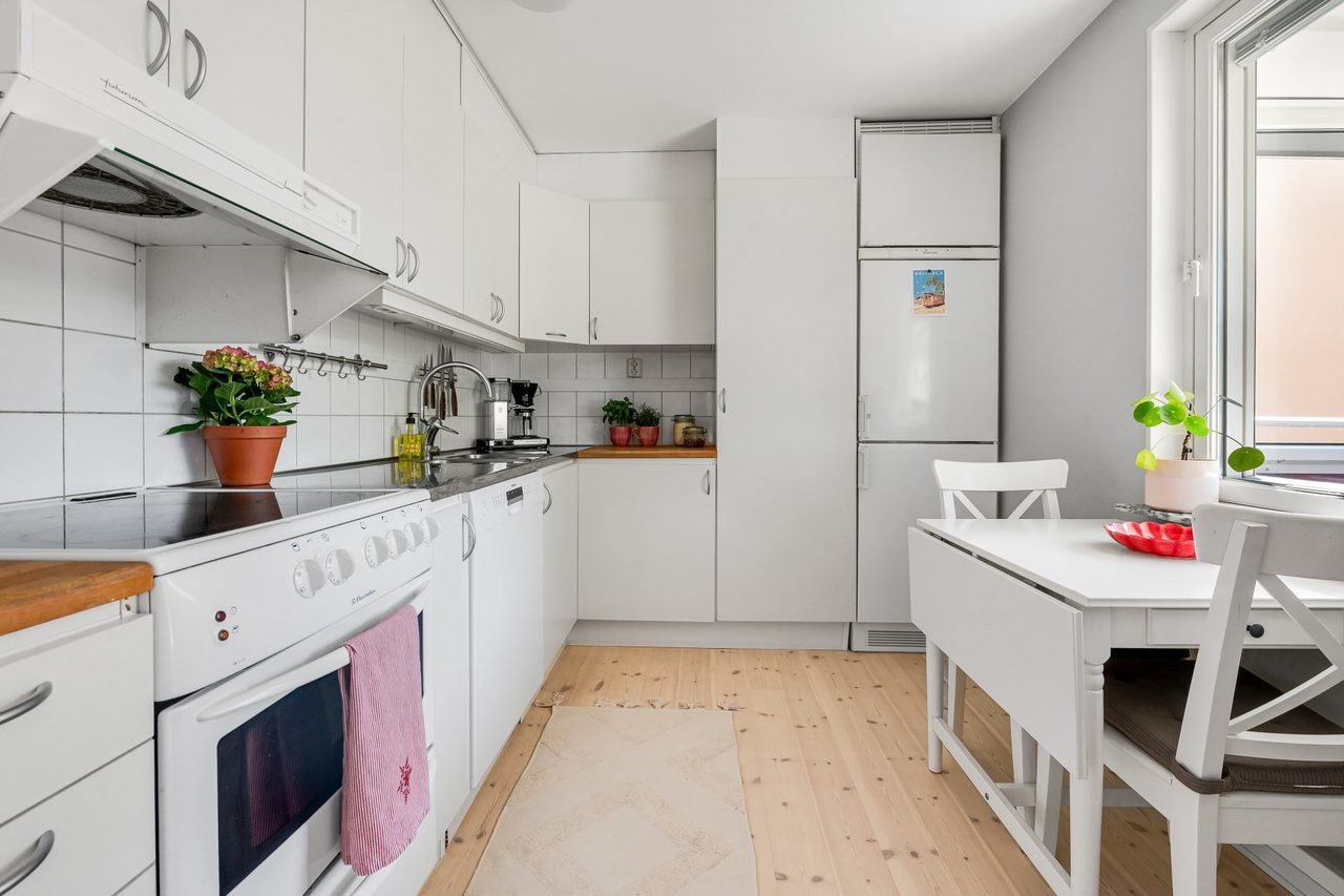 Majrovägen 33, 2 tr