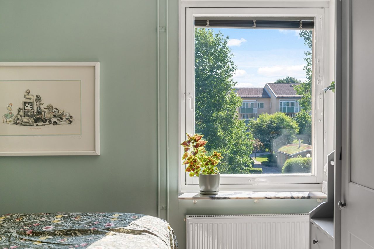 Majrovägen 33, 2 tr