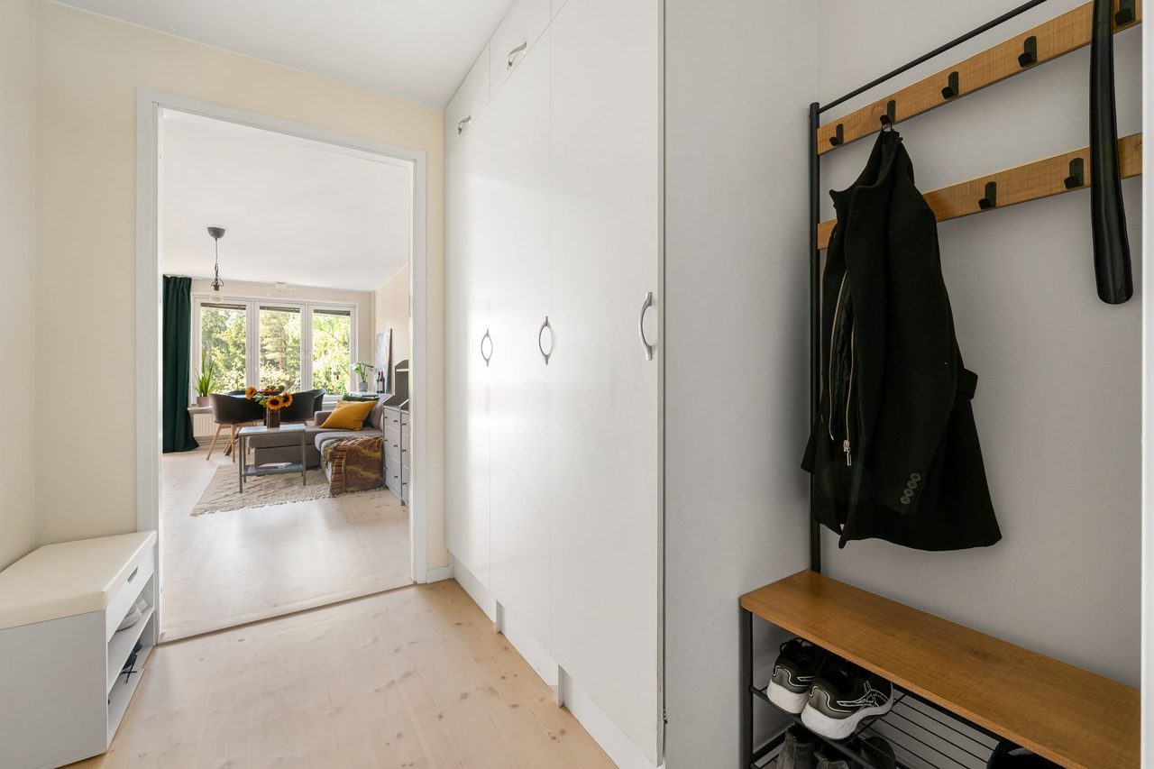 Majrovägen 33, 2 tr