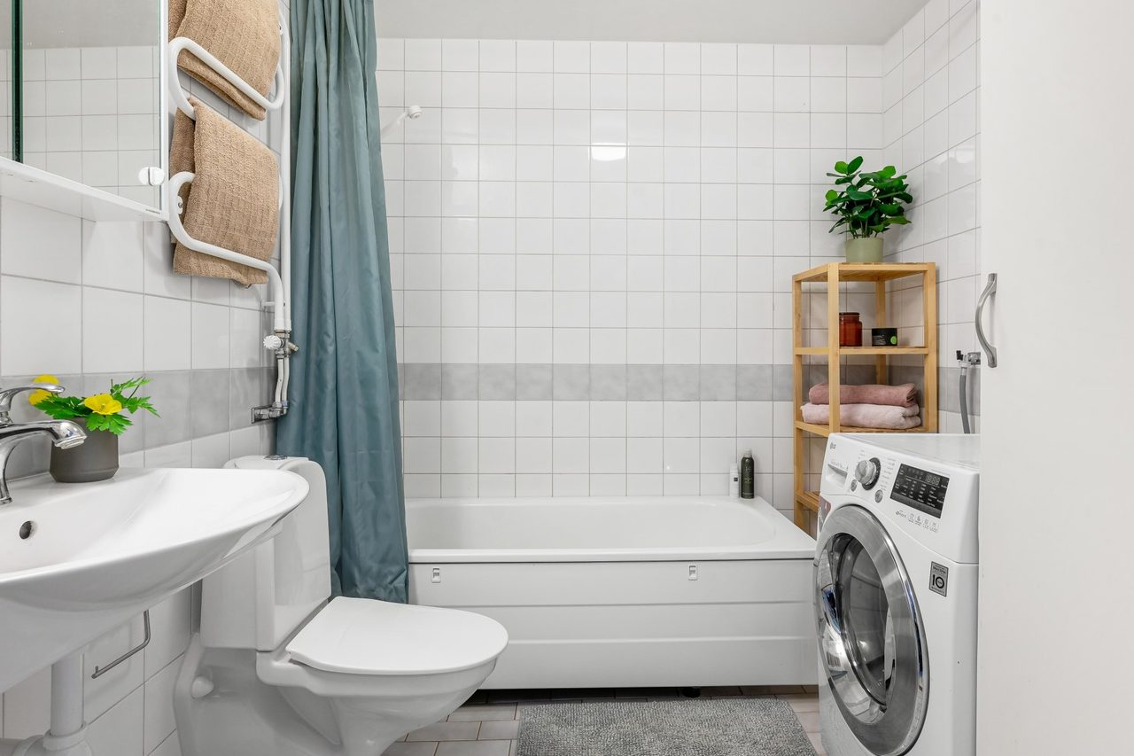 Majrovägen 33, 2 tr