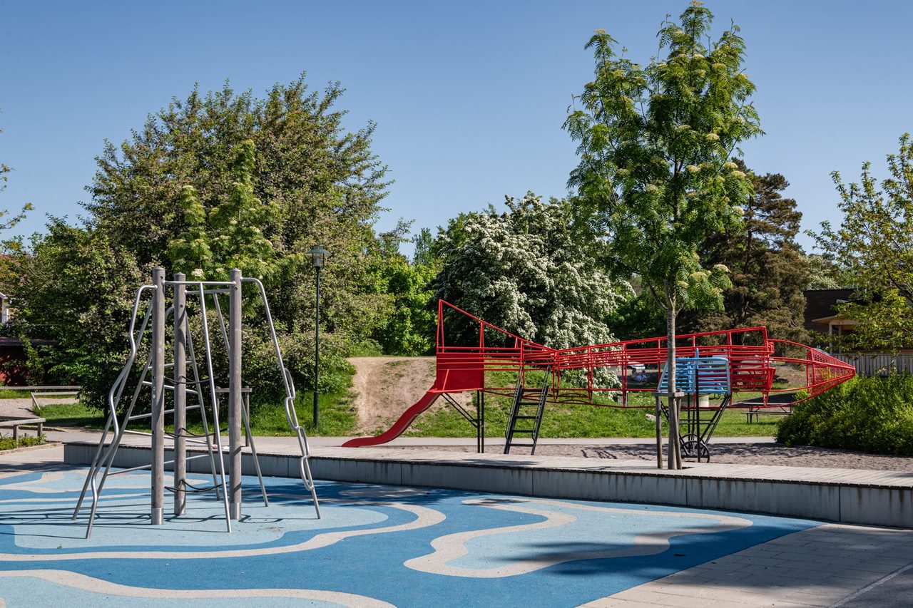 Majrovägen 33, 2 tr