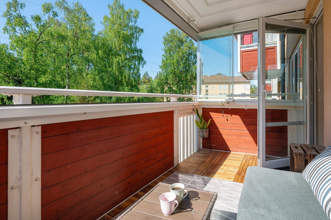 Majrovägen 33, 2 tr