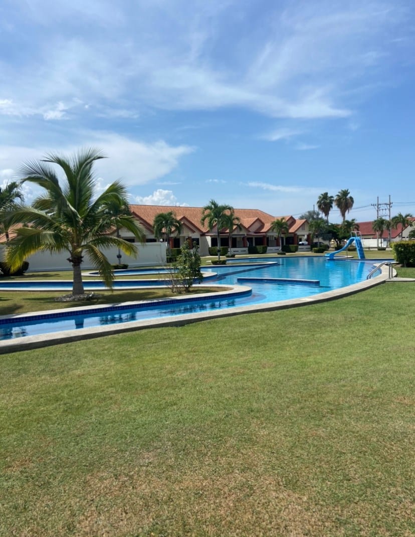 Stort radhus om 153 kvadratmeter i Hua Hin Soi 112