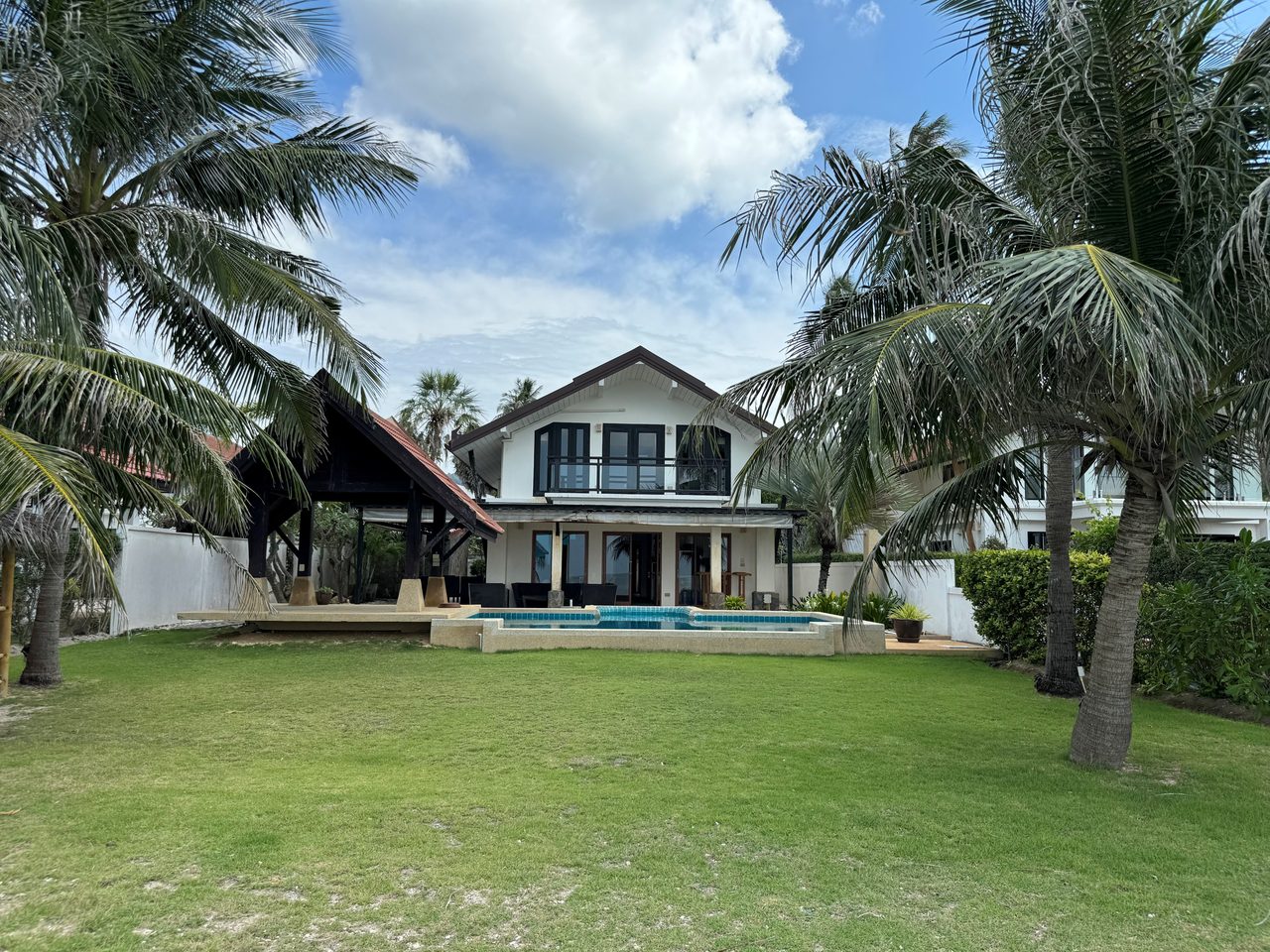 Koh Lanta, Villa E5 Malee Beach.