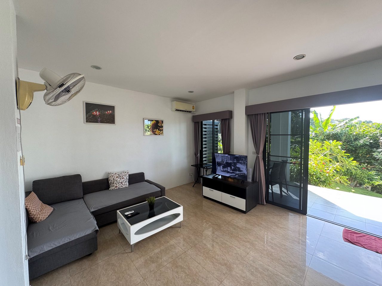 Lanta, Longbeach, White Flower apt. A2