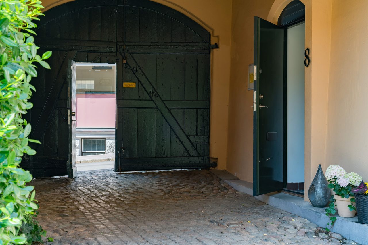 Nedre långvinkelsgatan 8