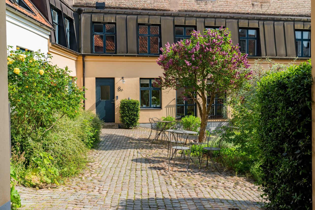 Nedre långvinkelsgatan 8