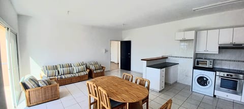 3-RUMS LÄGENHET I PAFOS