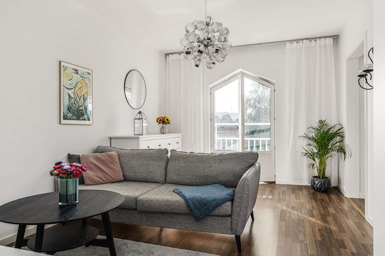 Vardagsrum med fransk balkong