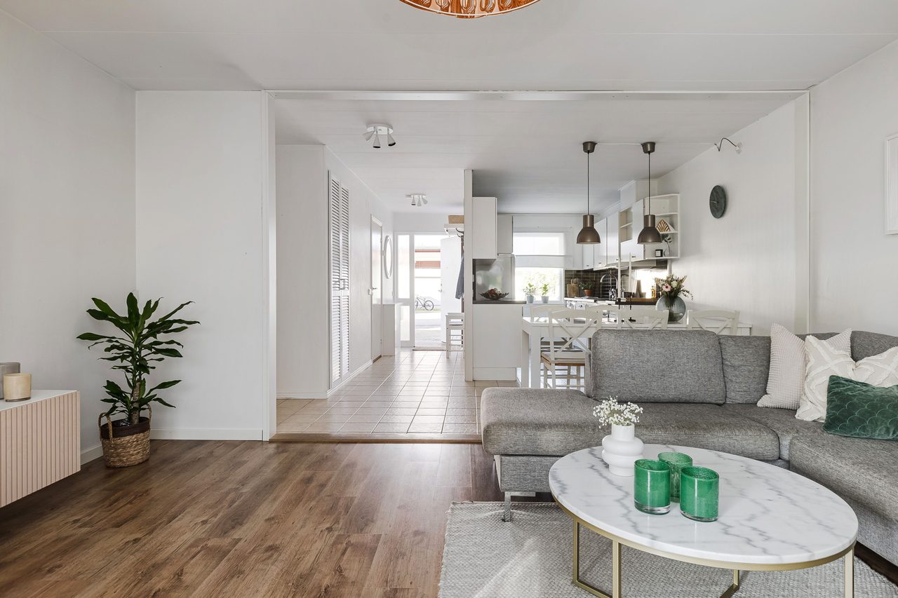 Öppen planlösning mot kök