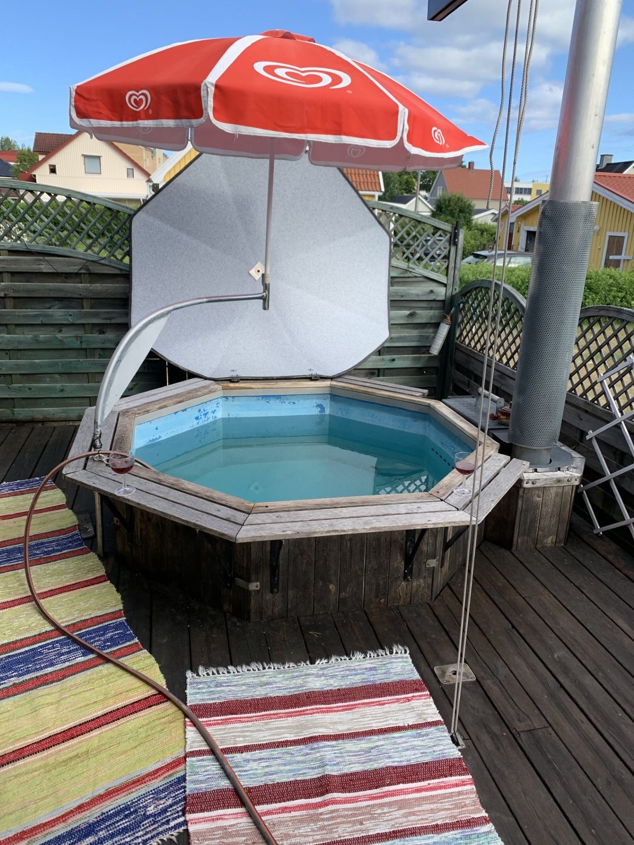 Vedeldad badtunna (säljarens bild)