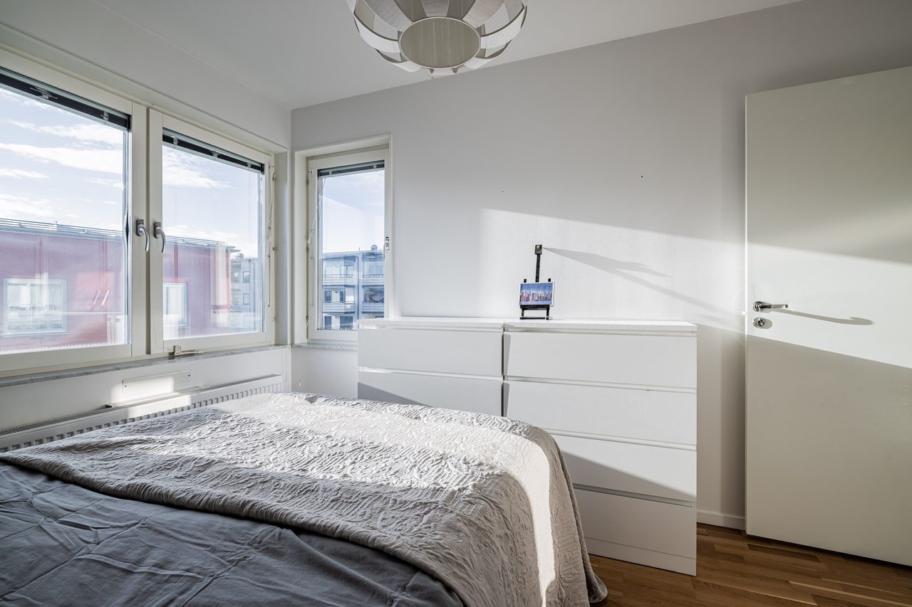 Fyrvaktarkroken 64