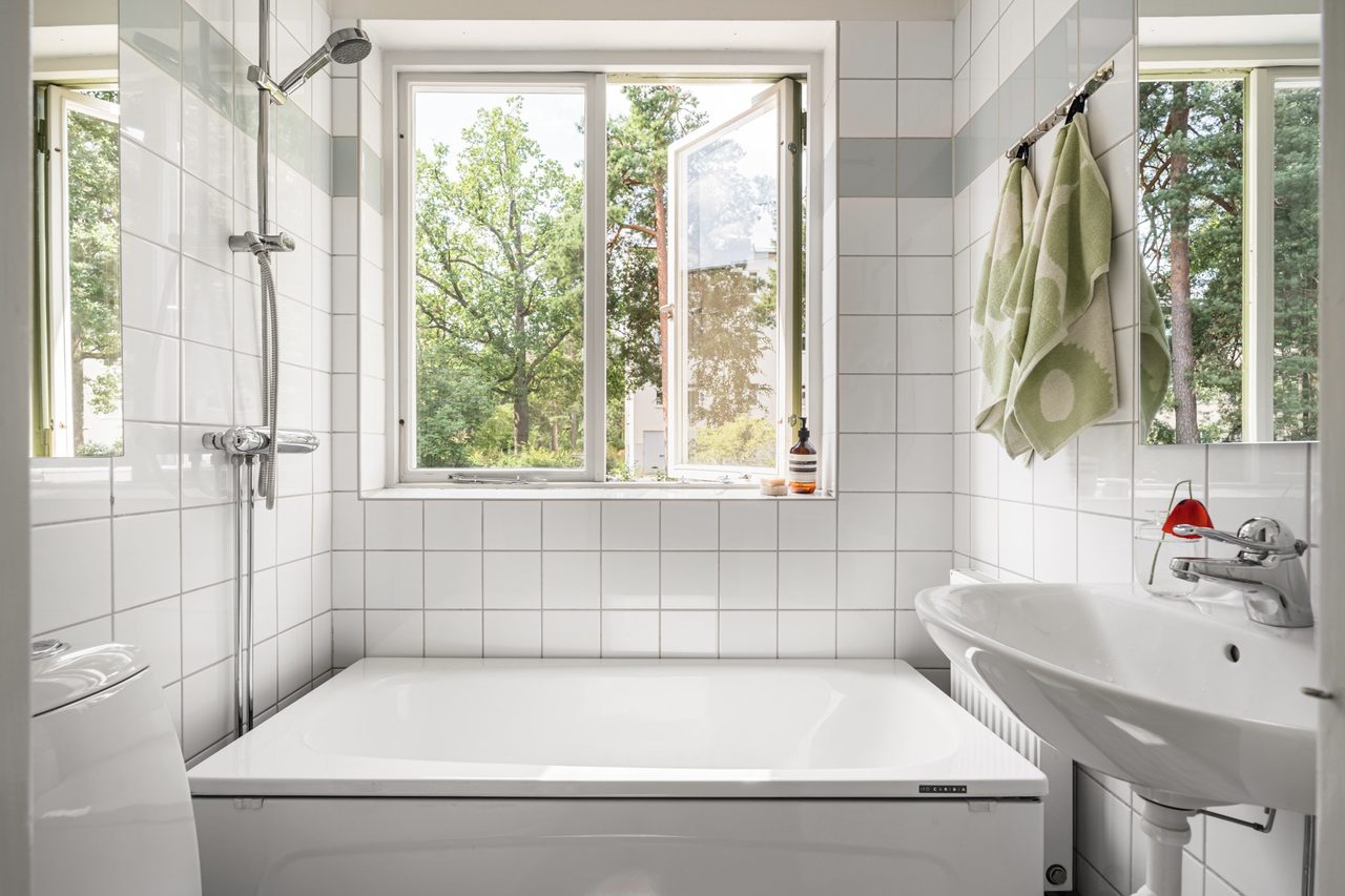 Per Lindeströms väg 90