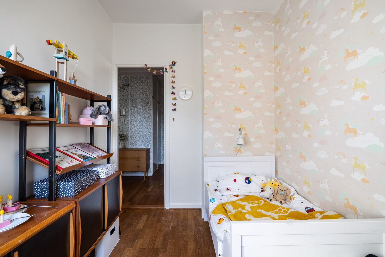 Per Lindeströms väg 76