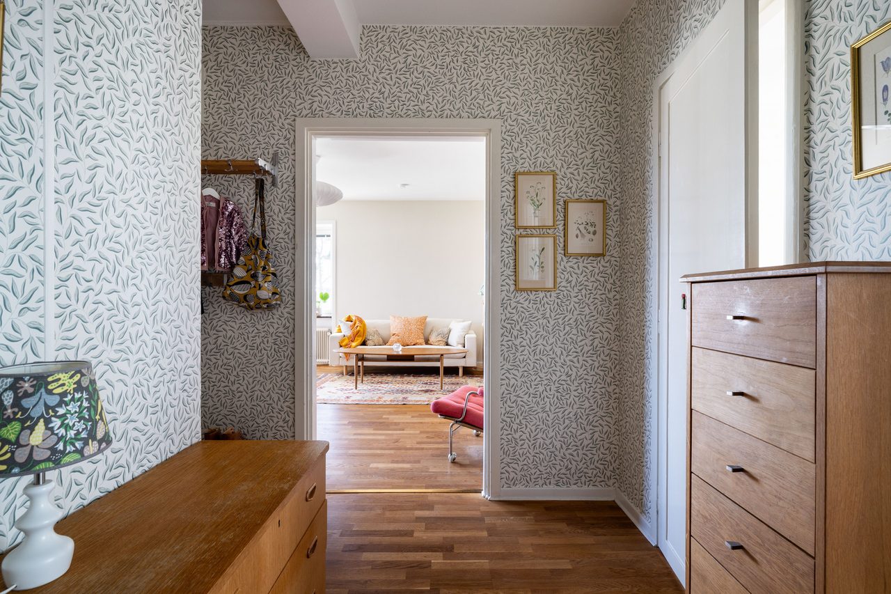 Per Lindeströms väg 76