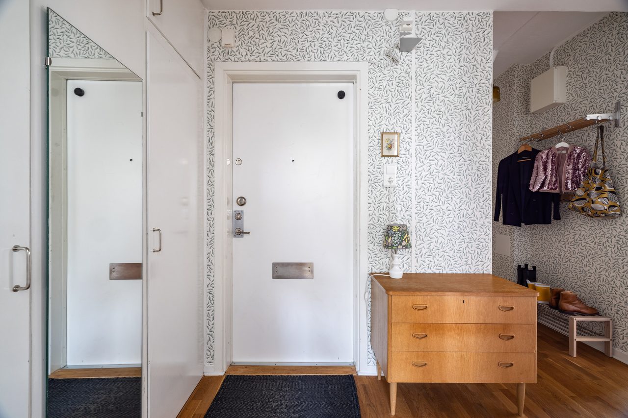 Per Lindeströms väg 76