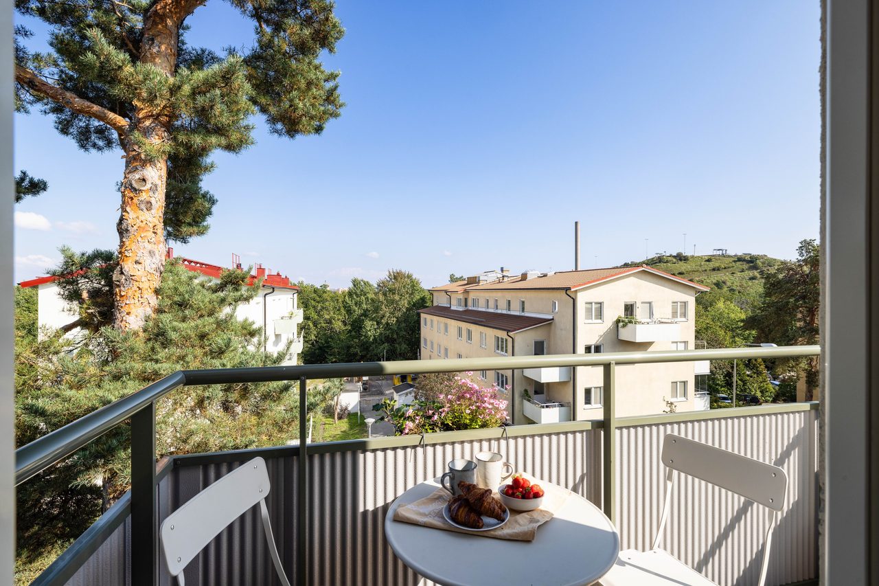 Per Lindeströms väg 76