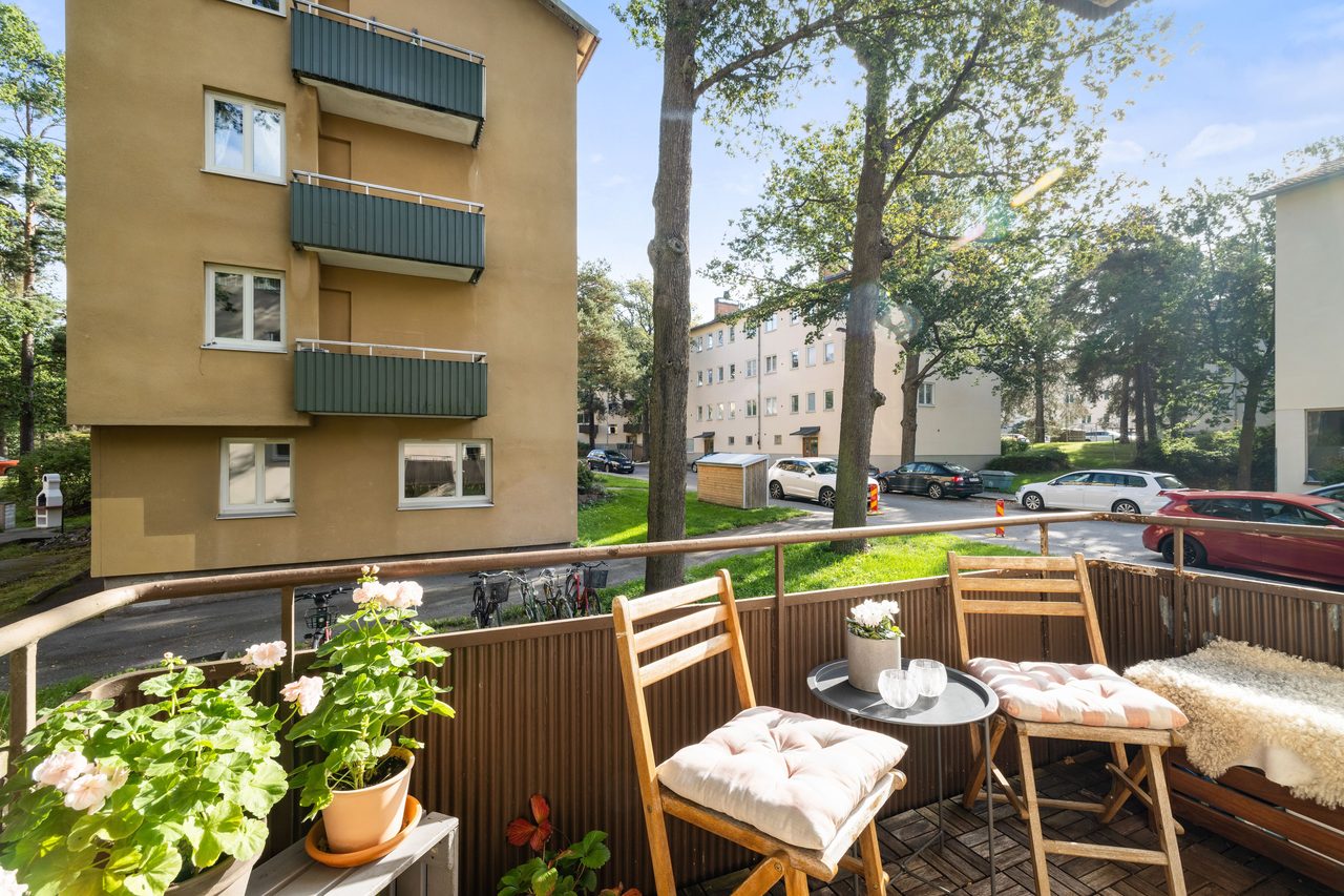 Finn Malmgrens väg 67