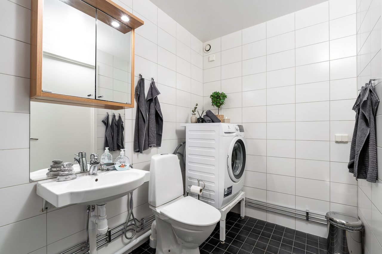 Sten Bergmans väg 5