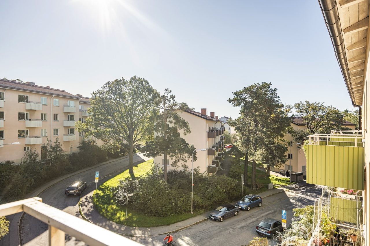 Finn Malmgrens Väg 75