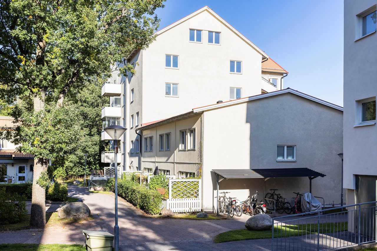 Sten Bergmans väg 21