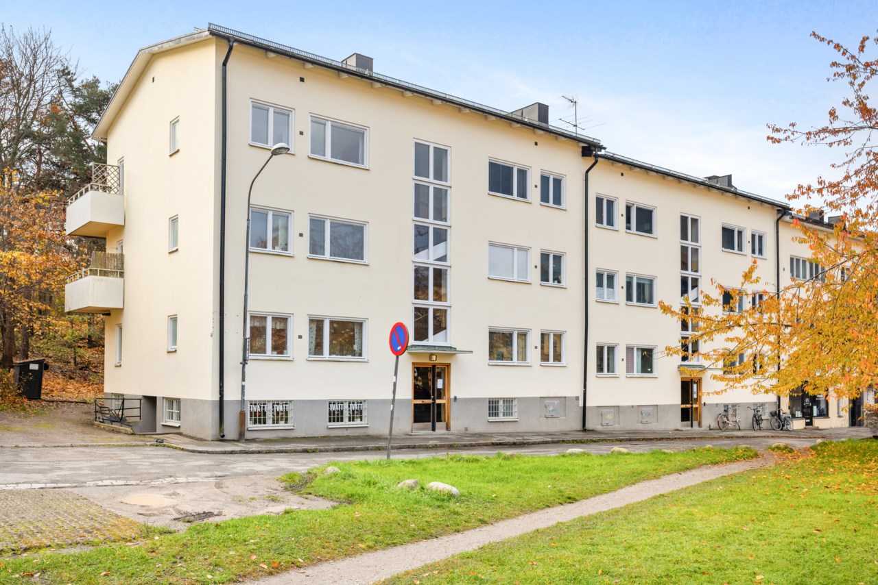 Olaus Magnus väg 20