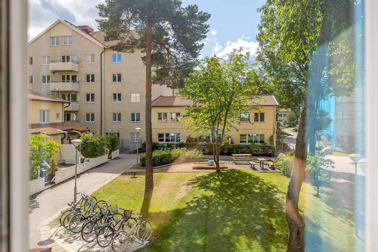 Sten Bergmans väg 37