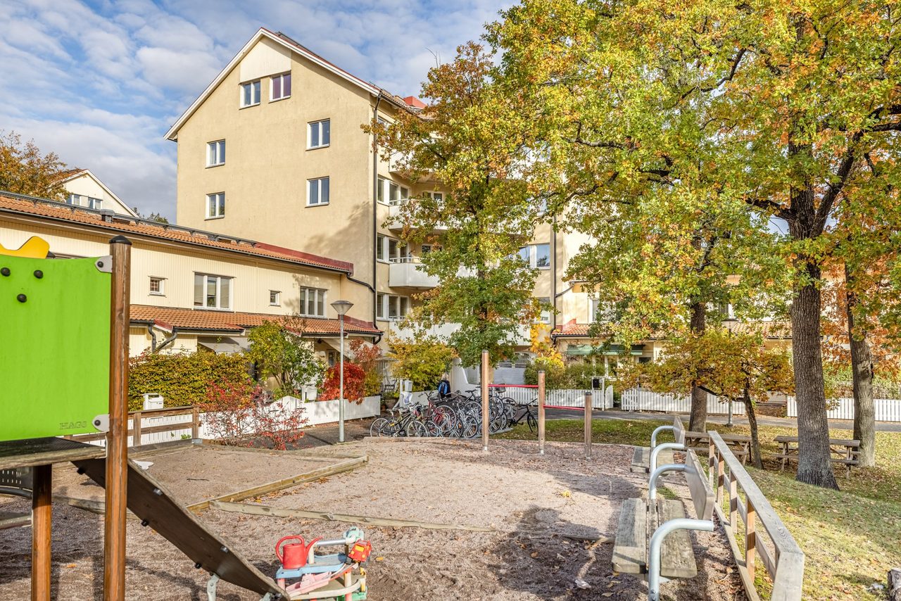 Sten Bergmans väg 37