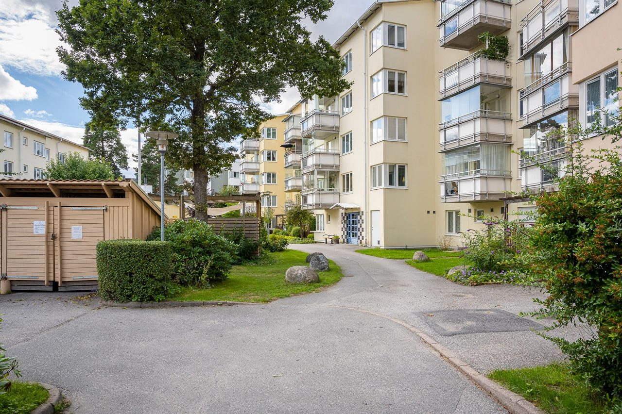 Finn malmgrens väg 1B