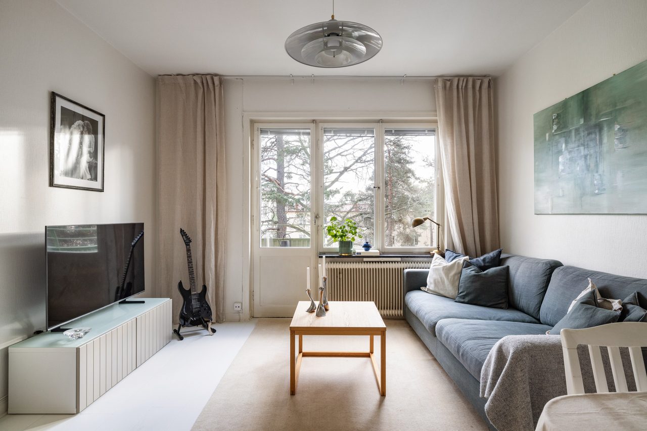 Per Lindeströms väg 84