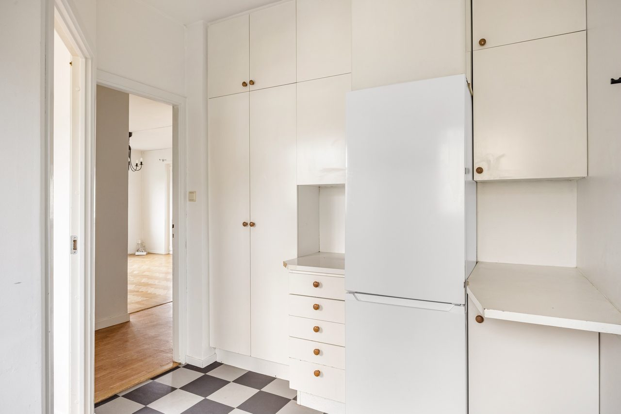 Per Lindeströms väg 82