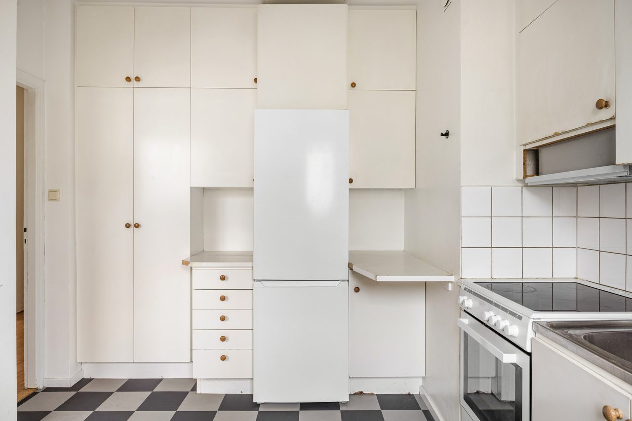 Per Lindeströms väg 82